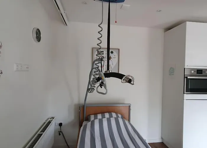 Aangepast Sandra Mindervaliden 別荘 Limmen